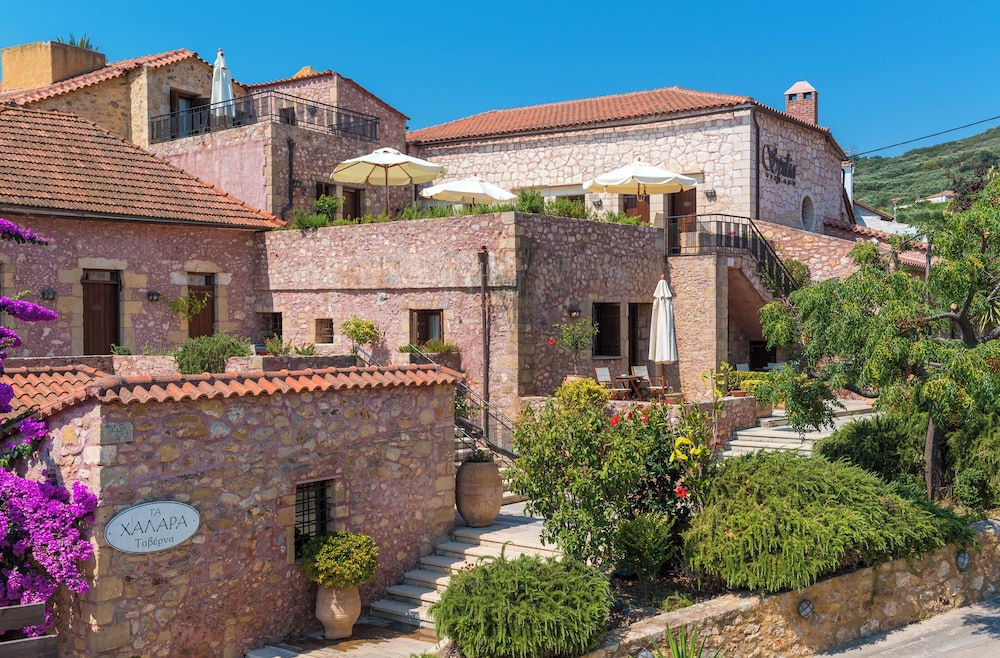 Spilia Village Hotel & Villas — Hotel building in Platanias