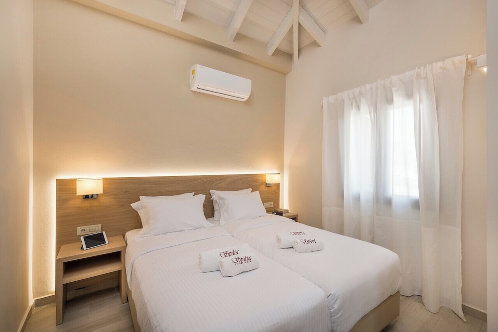 Spilia Village Hotel & Villas — Hotel rooms in Platanias