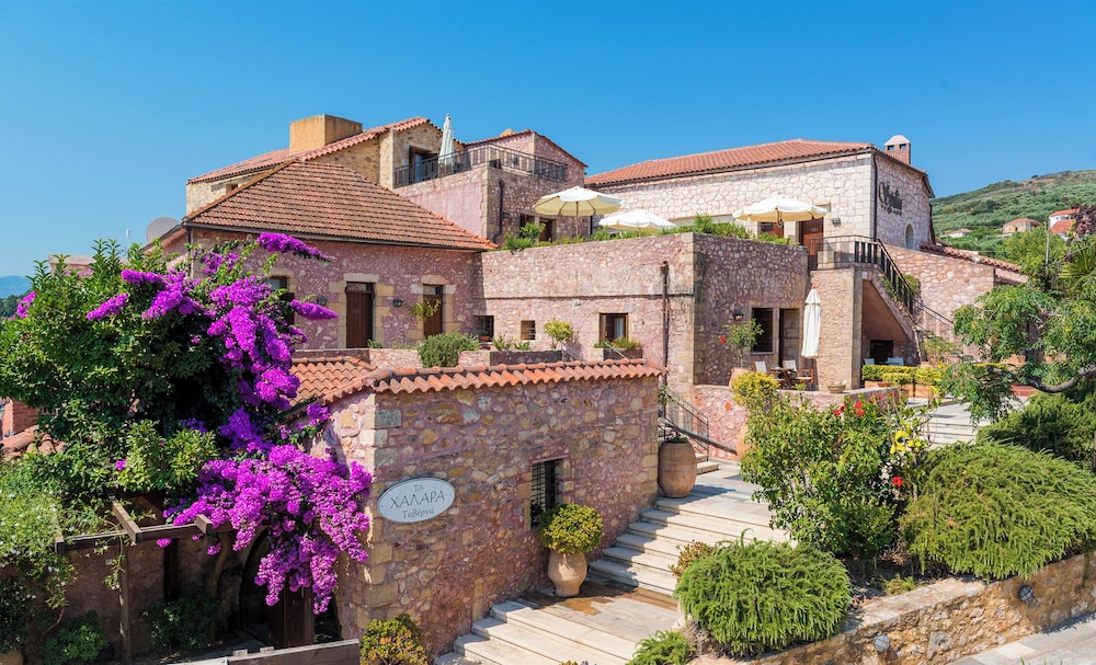 Spilia Village Hotel & Villas — Hotel building in Platanias