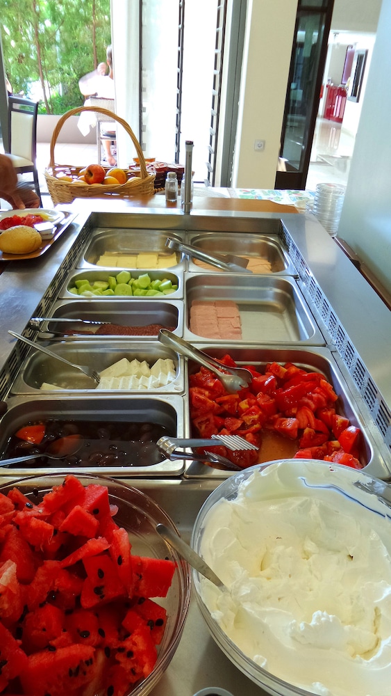 Saint Constantin Hotel — Restaurant & bars in Kos Town, South Aegean