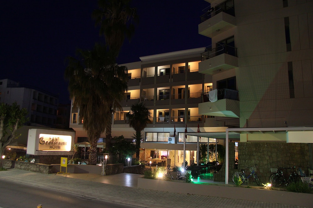 Saint Constantin Hotel — Hotel building in Kos Town, South Aegean
