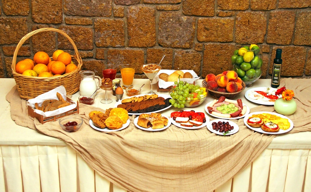 Saint Constantin Hotel — Restaurant & bars in Kos Town, South Aegean