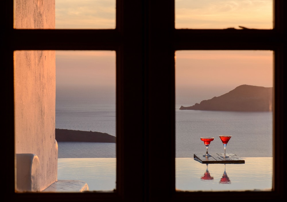 Dana Villas & Infinity Suites — Restaurant & bars in Firostefan, South Aegean