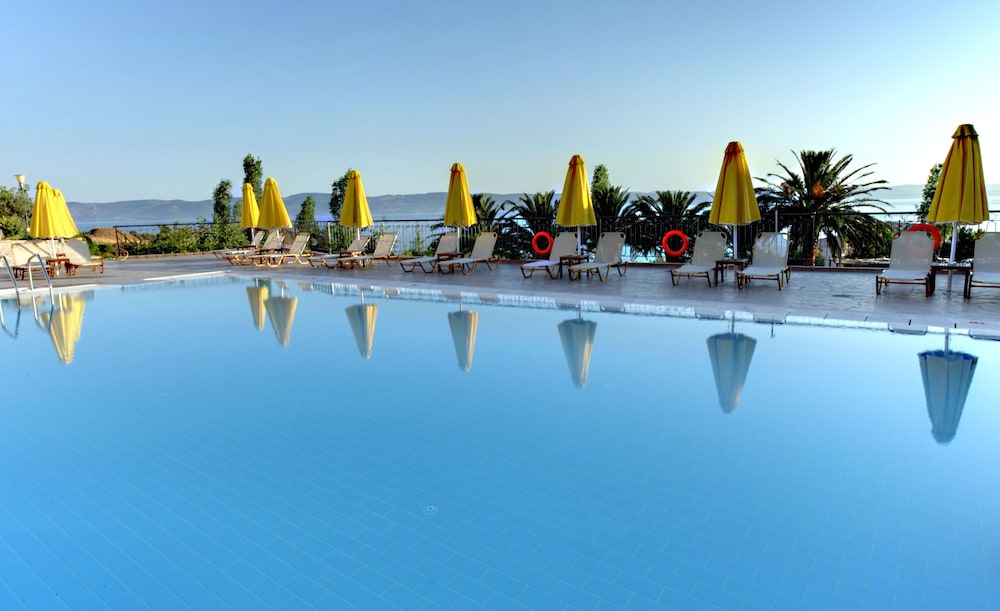 Sunrise Resort Hotel — Swimming pool in Lesvos Island