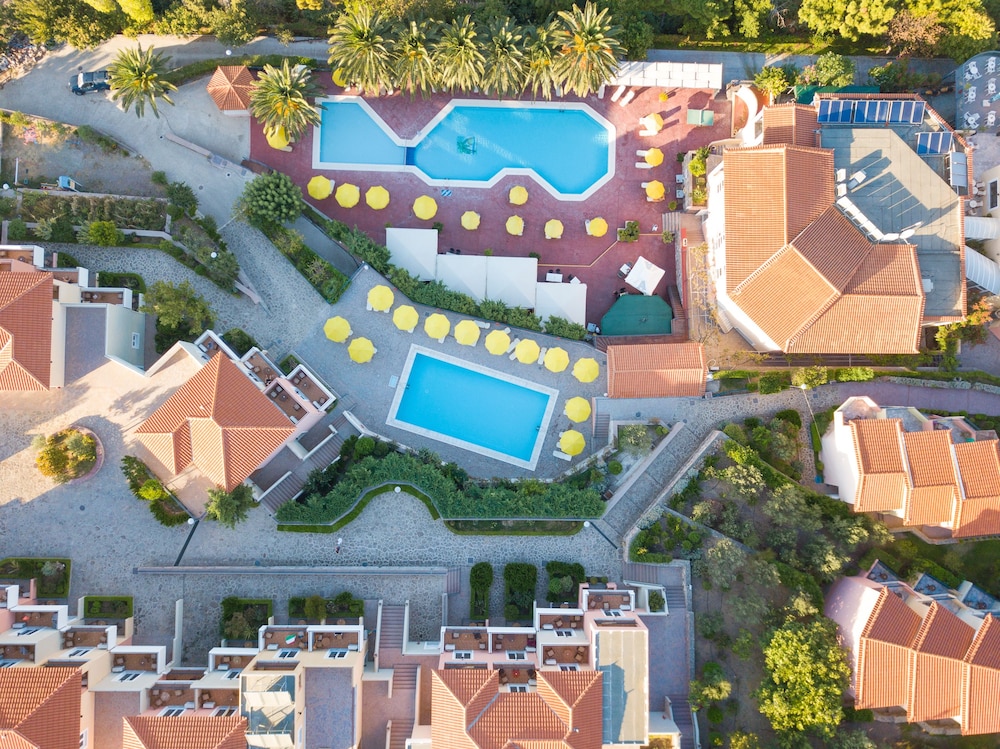 Sunrise Resort Hotel — Swimming pool in Lesvos Island