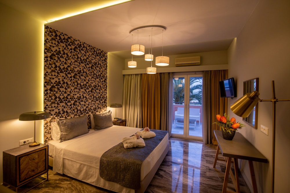 Sunrise Resort Hotel — Hotel rooms in Lesvos Island