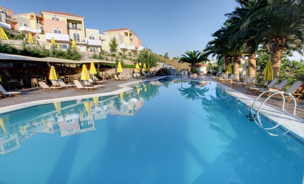 Sunrise Resort Hotel — Swimming pool in Lesvos Island