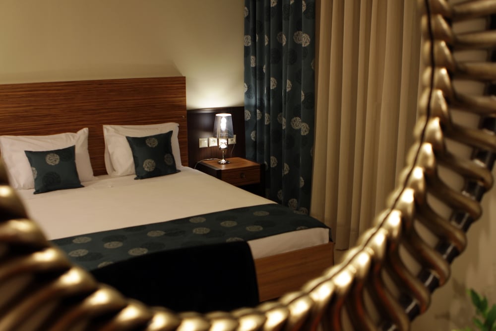 Sunrise Resort Hotel — Hotel rooms in Lesvos Island