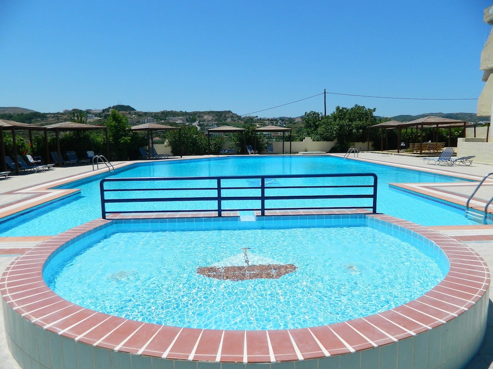 Telhinis Hotel — Swimming pool in Faliraki, South Aegean