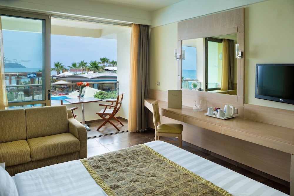 Thalassa Beach Resort - Adults Only — Hotel rooms in Chania