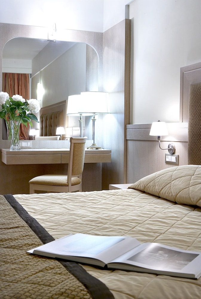 Thalassa Beach Resort - Adults Only — Hotel rooms in Chania