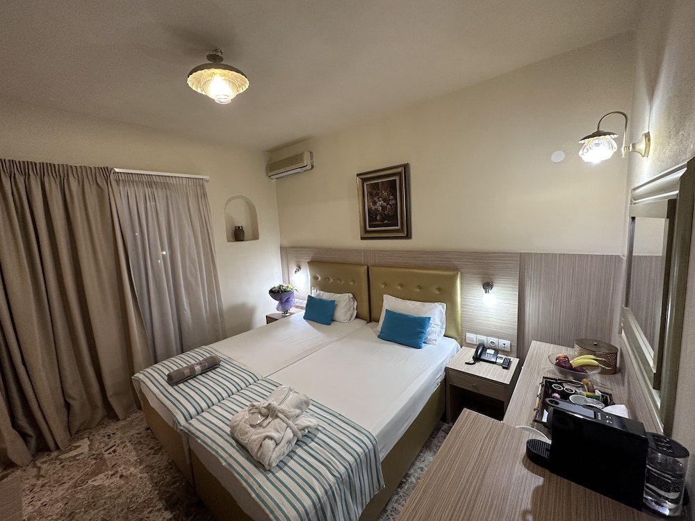 Thalia deco City & Beach Hotel — Hotel rooms in Hersonissos