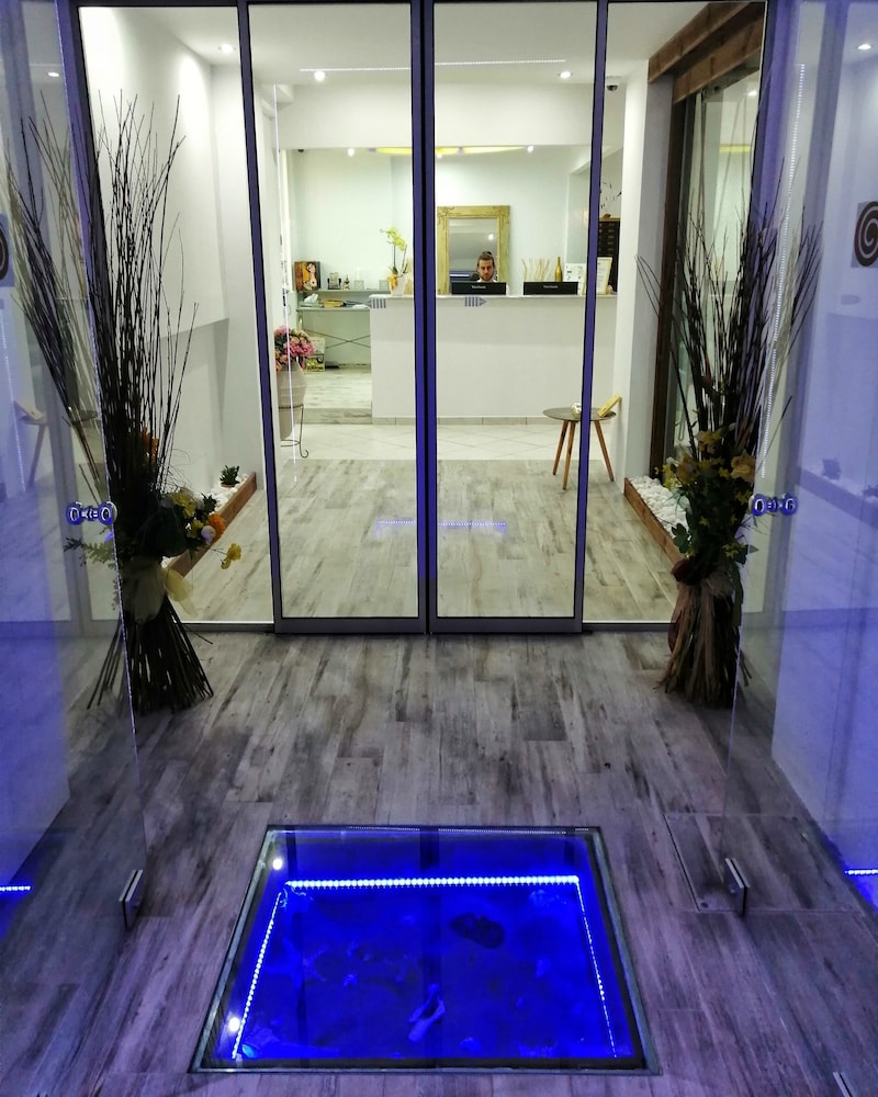 Thalia deco City & Beach Hotel — Swimming pool in Hersonissos