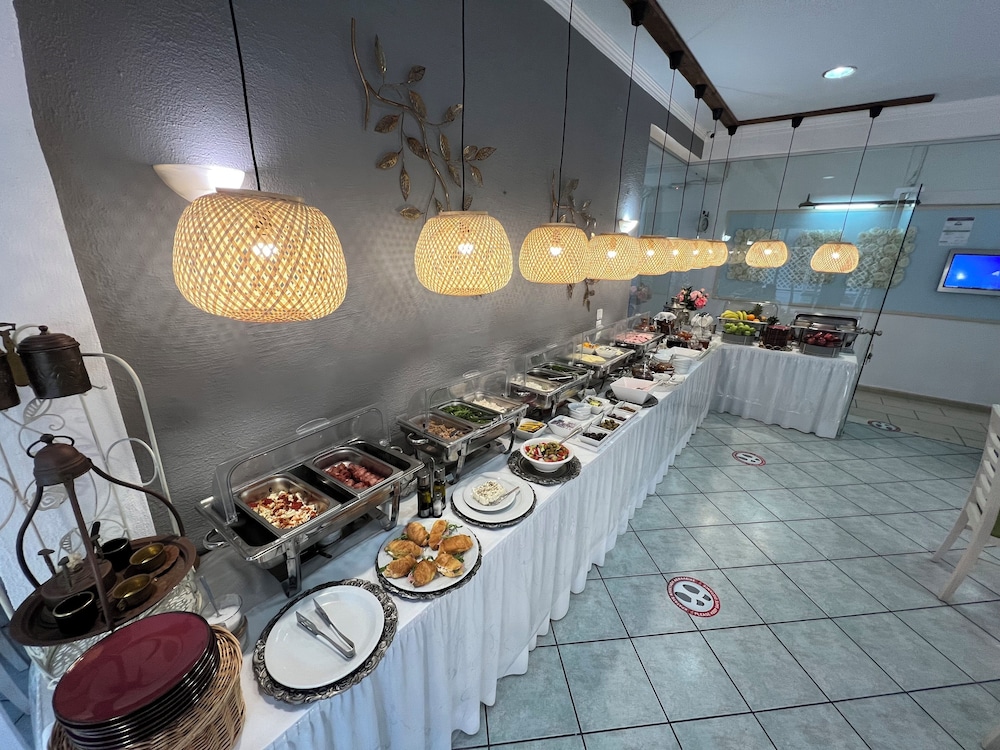 Thalia deco City & Beach Hotel — Restaurant & bars in Hersonissos