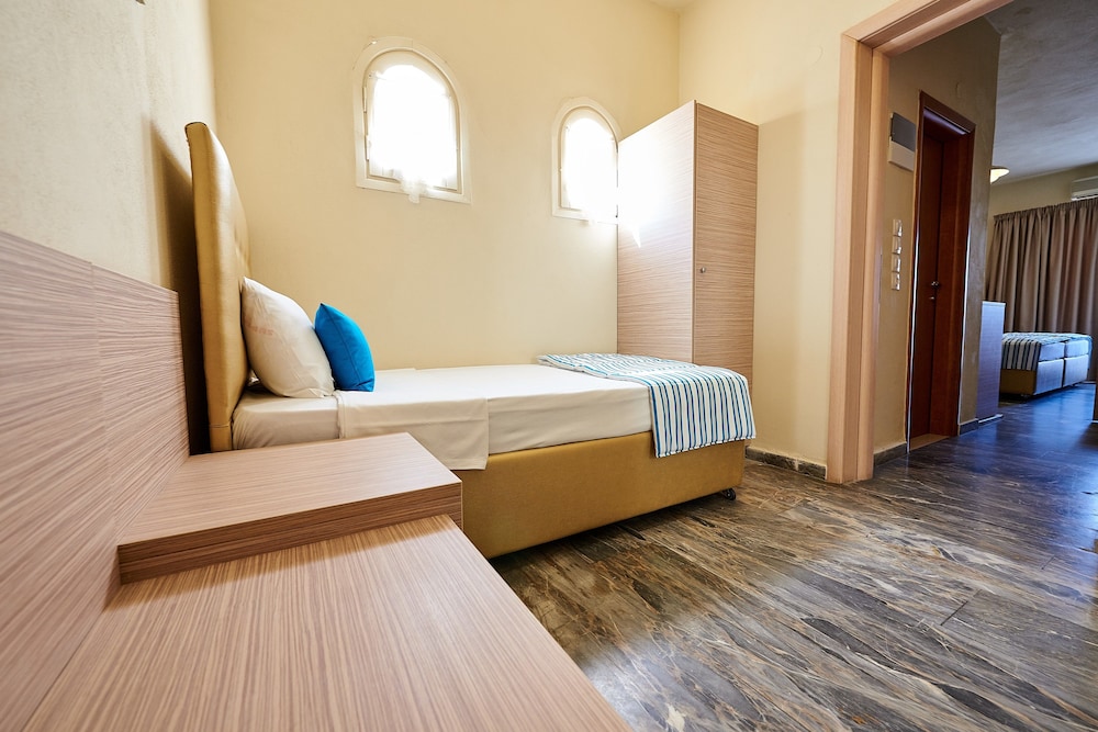 Thalia deco City & Beach Hotel — Hotel rooms in Hersonissos