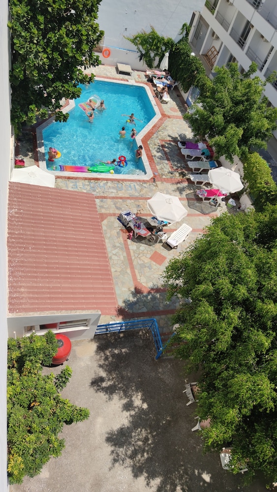 Thalia deco City & Beach Hotel — Swimming pool in Hersonissos