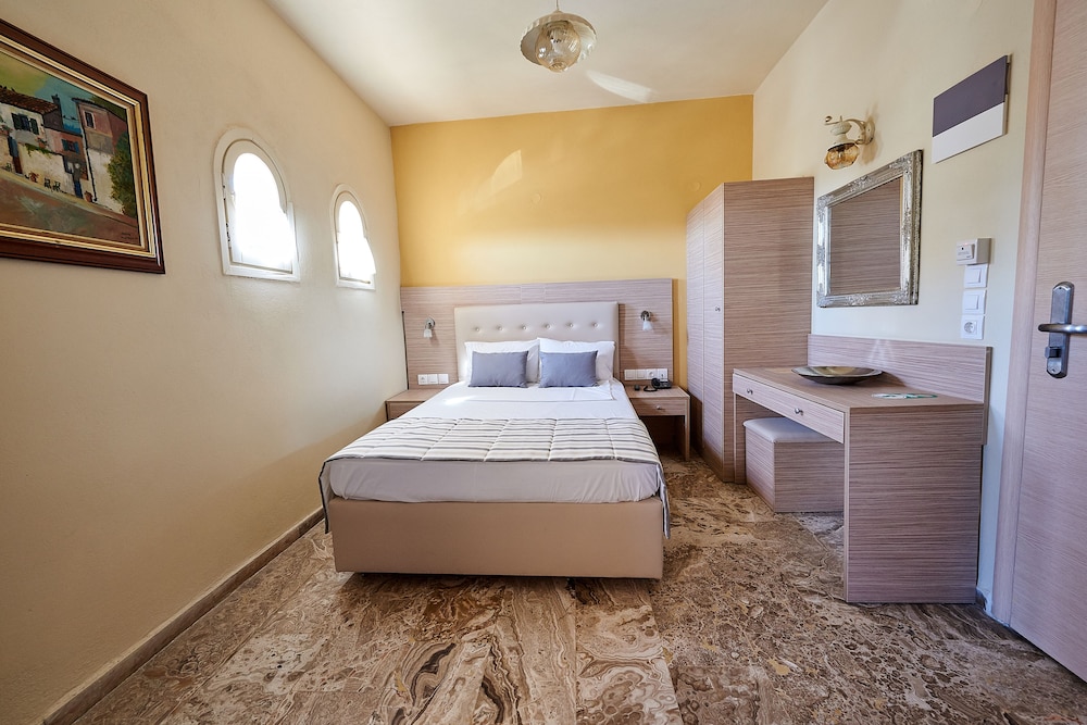 Thalia deco City & Beach Hotel — Hotel rooms in Hersonissos