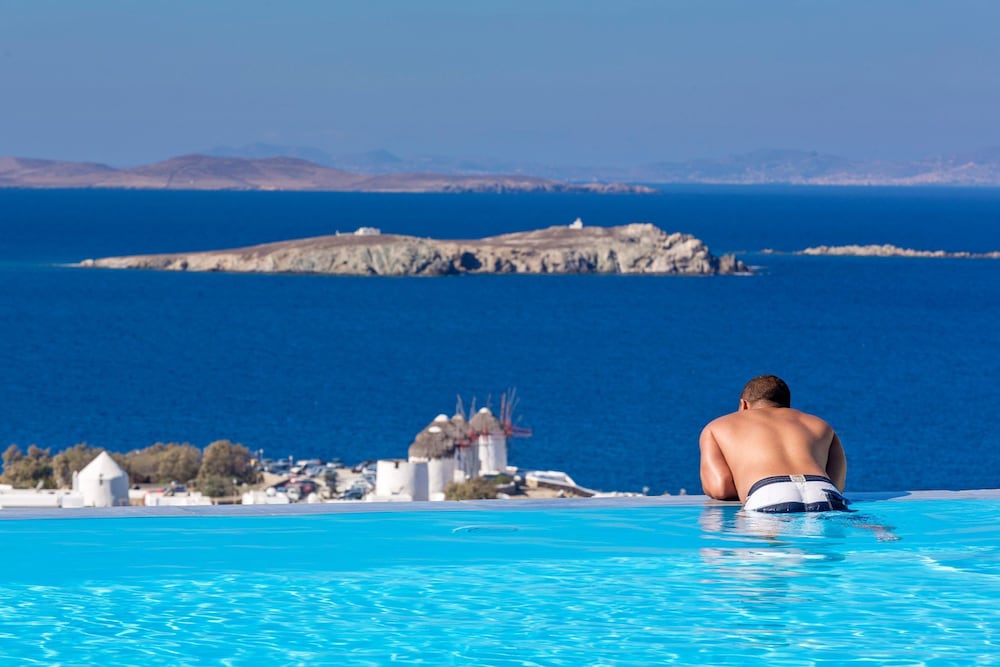 Vencia Boutique Hotel — Swimming pool in Mykonos Town, South Aegean