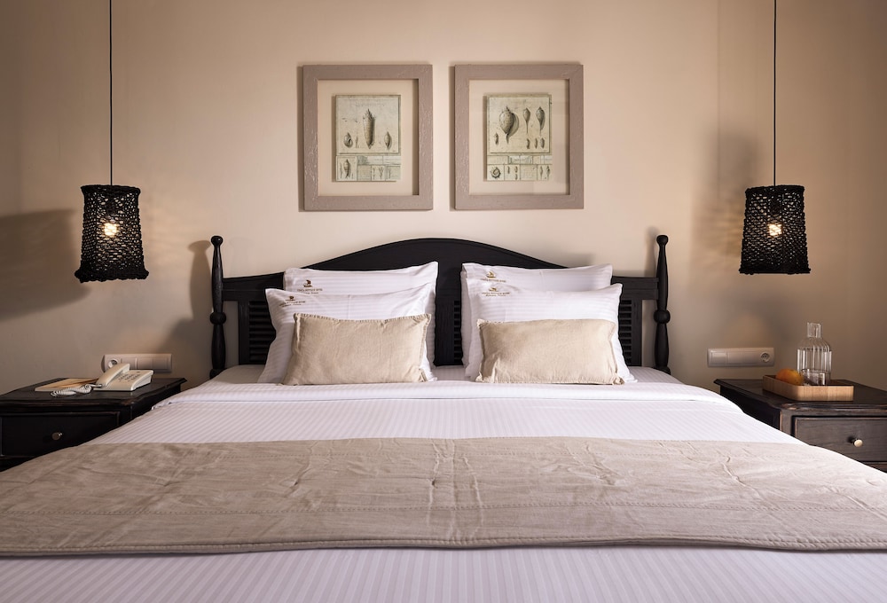 Vencia Boutique Hotel — Hotel rooms in Mykonos Town, South Aegean