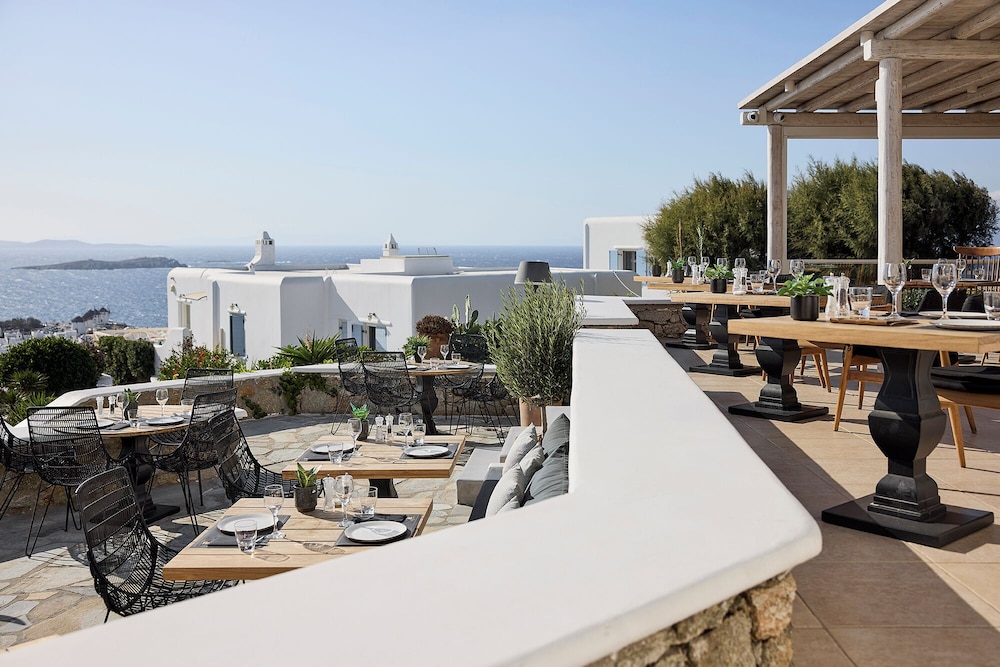 Vencia Boutique Hotel — Restaurant & bars in Mykonos Town, South Aegean