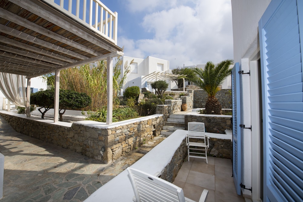 Vencia Boutique Hotel — Hotel building in Mykonos Town, South Aegean