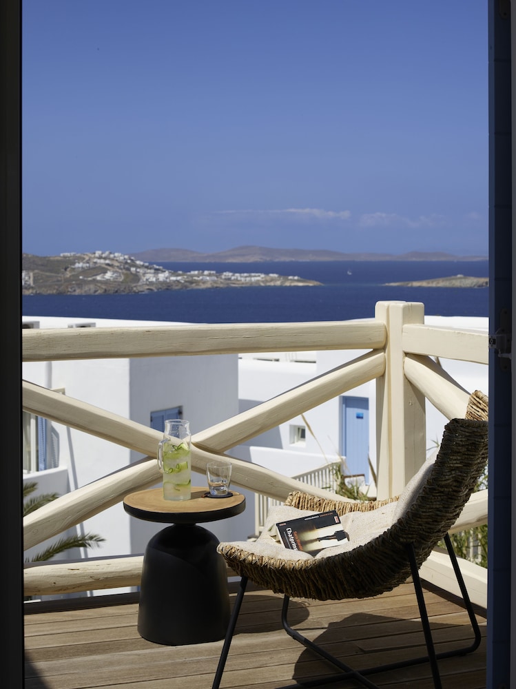 Vencia Boutique Hotel — Hotel rooms in Mykonos Town, South Aegean