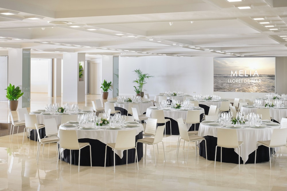 Melia Lloret de Mar — Restaurant & bars in Lloret de Mar, Catalonia