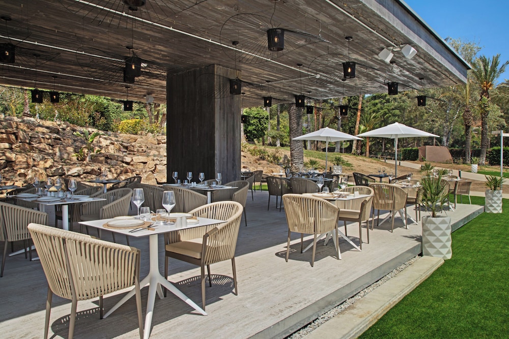 Melia Lloret de Mar — Restaurant & bars in Lloret de Mar, Catalonia