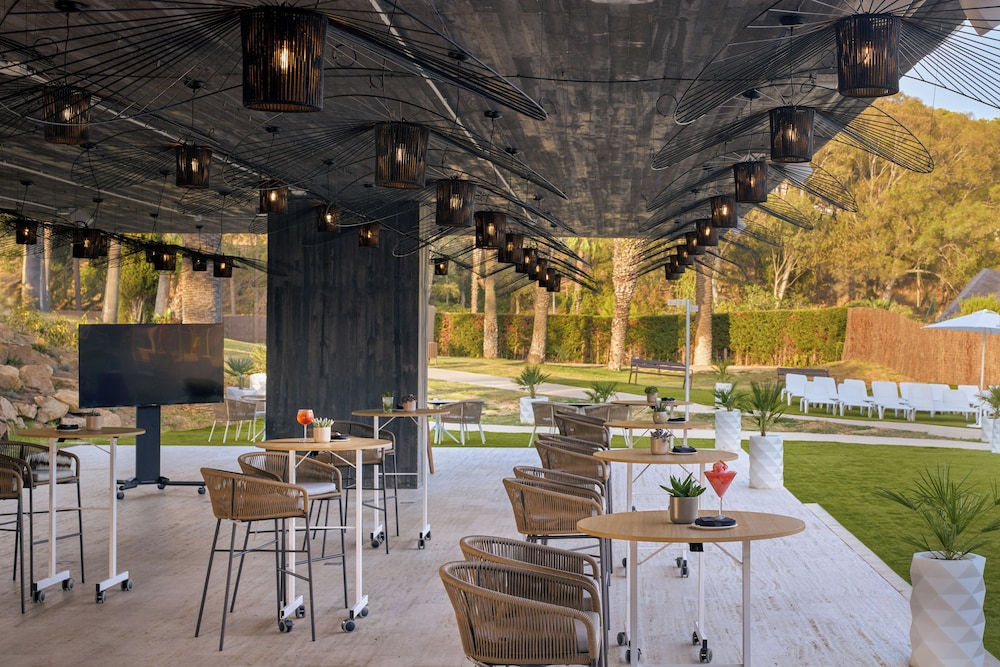 Melia Lloret de Mar — Restaurant & bars in Lloret de Mar, Catalonia