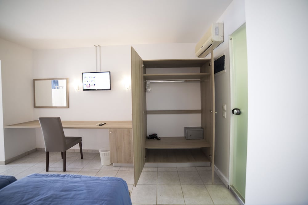 Lardos Bay — Hotel rooms in Lardos, South Aegean
