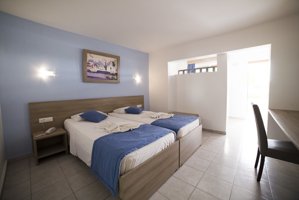 Lardos Bay — Hotel rooms in Lardos, South Aegean