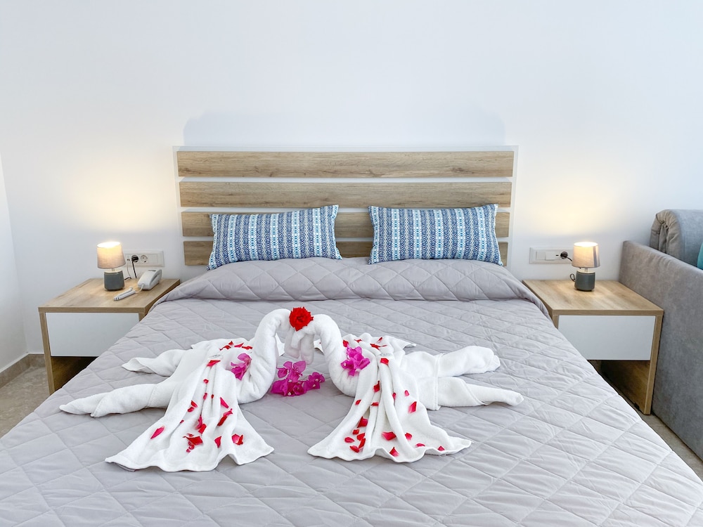 Lardos Bay — Hotel rooms in Lardos, South Aegean