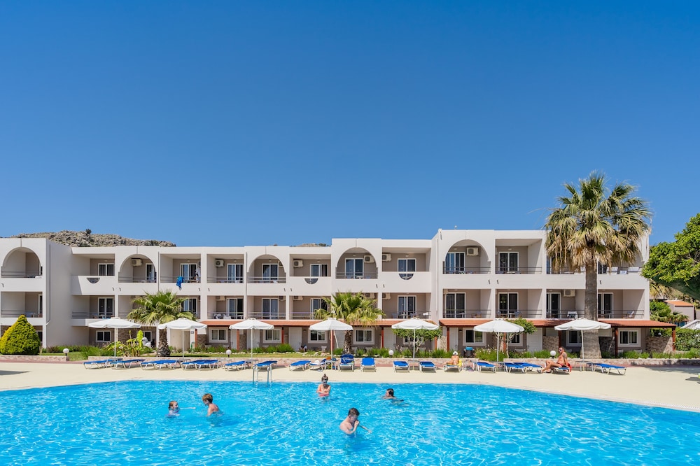 Lardos Bay — Swimming pool in Lardos, South Aegean