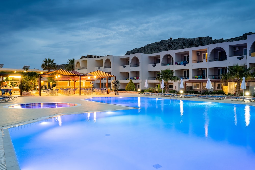 Lardos Bay — Swimming pool in Lardos, South Aegean