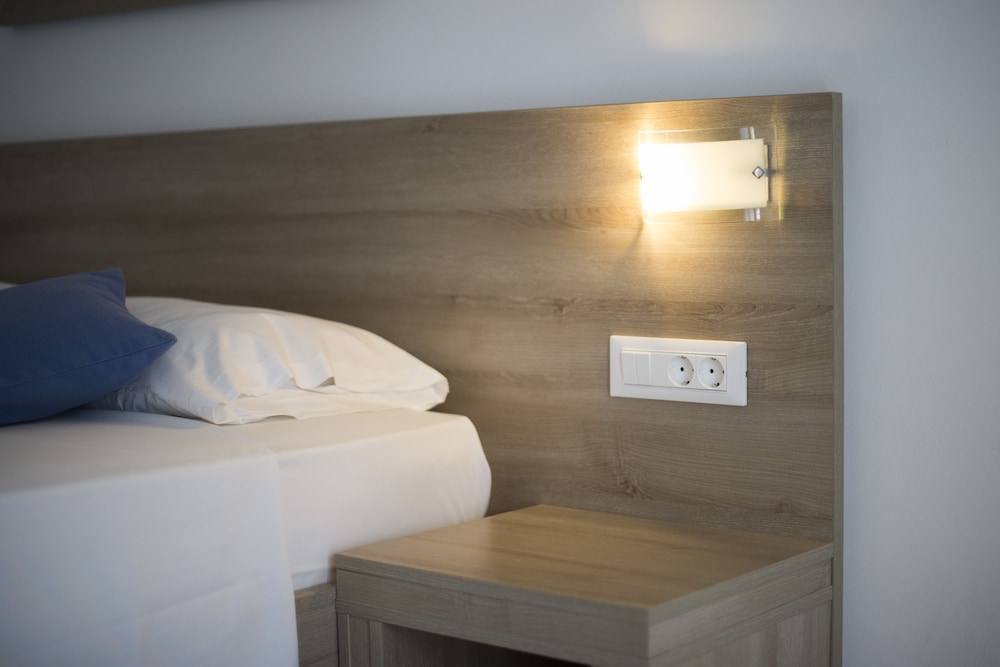 Lardos Bay — Hotel rooms in Lardos, South Aegean