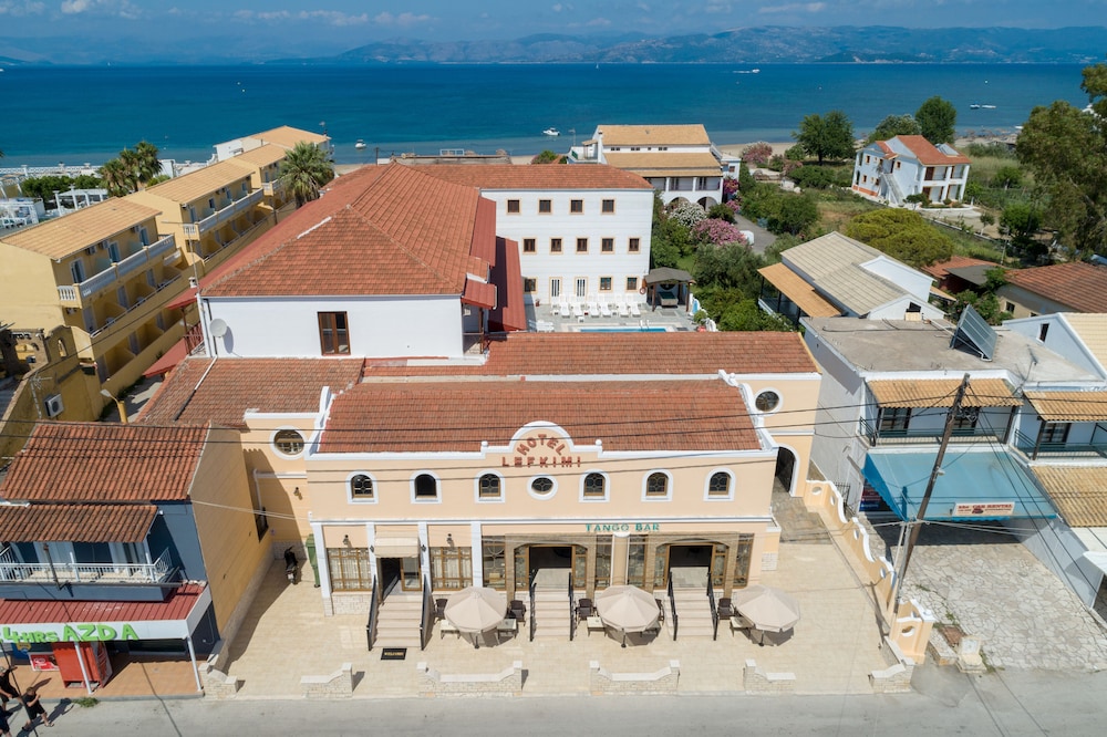 Lefkimi Hotel — Hotel building in Lefkimmi (Corfu), Ionian Islands