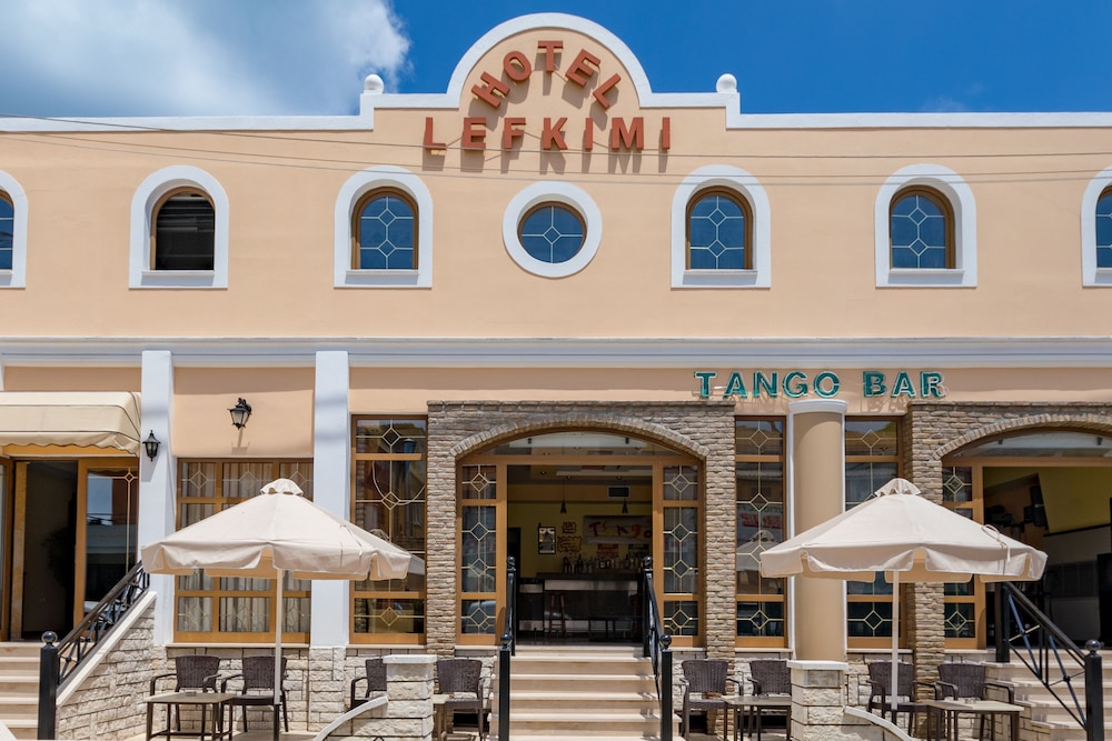 Lefkimi Hotel — Hotel building in Lefkimmi (Corfu), Ionian Islands