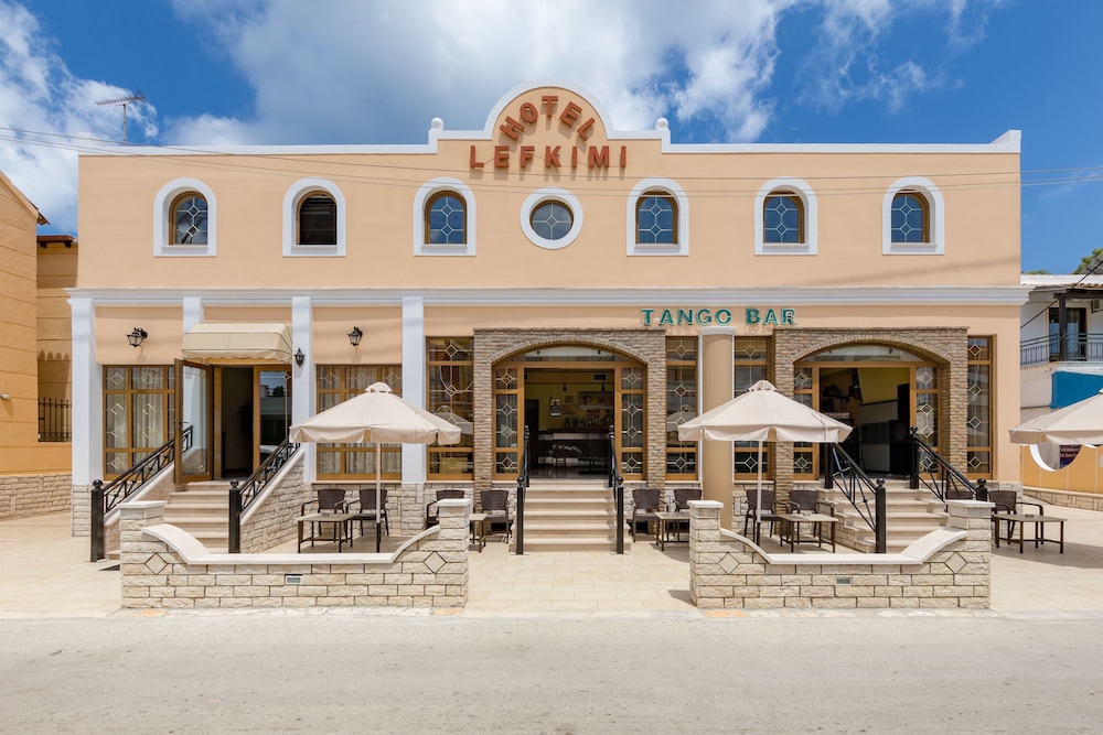 Lefkimi Hotel — Hotel building in Lefkimmi (Corfu), Ionian Islands