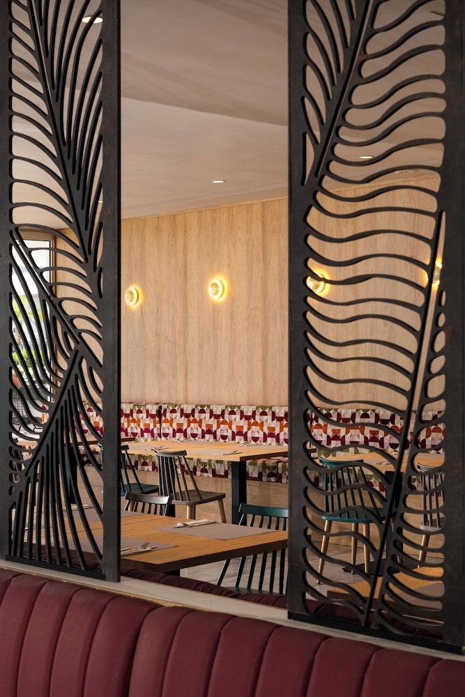 Paralos Rodos Lifestyle — Restaurant & bars in Kolymbia, South Aegean
