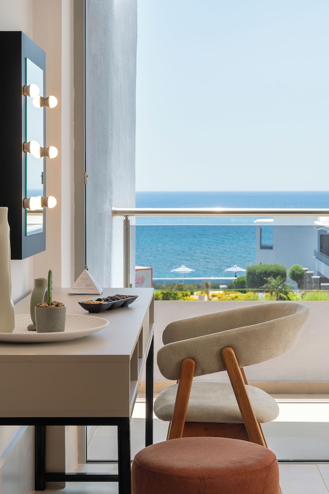 Paralos Rodos Lifestyle — Hotel rooms in Kolymbia, South Aegean