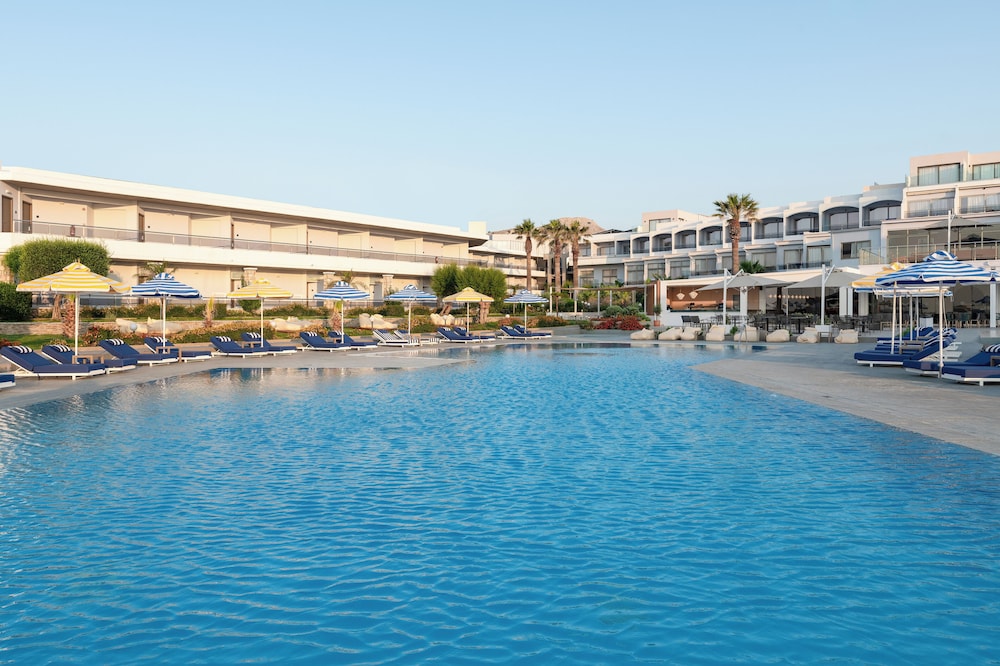 Paralos Rodos Lifestyle — Main photo in Kolymbia, South Aegean