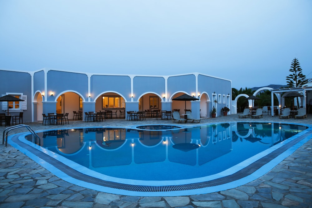 Maistros Village — Swimming pool in Karterados, South Aegean