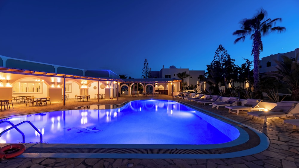 Maistros Village — Swimming pool in Karterados, South Aegean