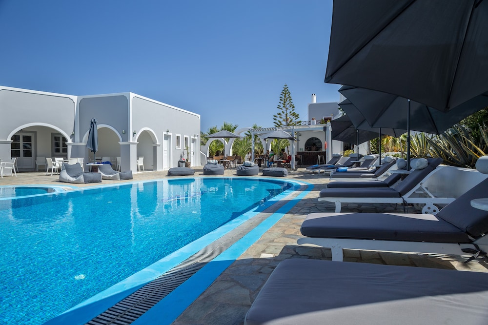 Maistros Village — Swimming pool in Karterados, South Aegean