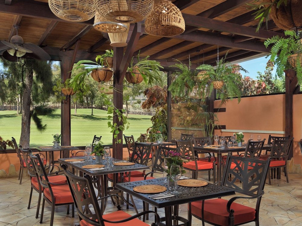 GREEN GARDEN ECO RESORT & VILLAS — Restaurant & bars in Playa de las Americas, Canary Islands