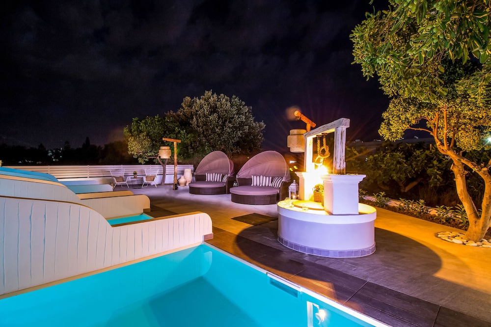 Malibu Studios — Swimming pool in Faliraki, South Aegean