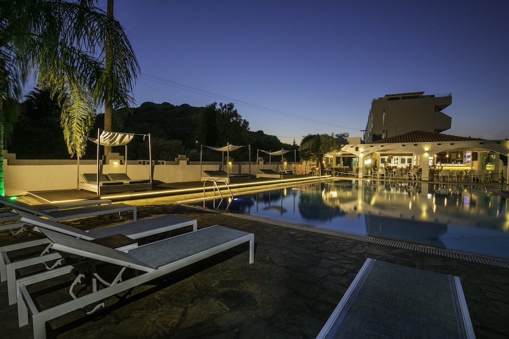 Malibu Studios — Swimming pool in Faliraki, South Aegean
