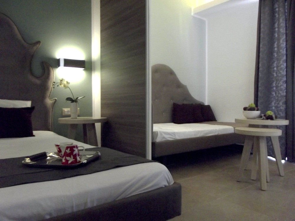 Malibu Studios — Hotel rooms in Faliraki, South Aegean