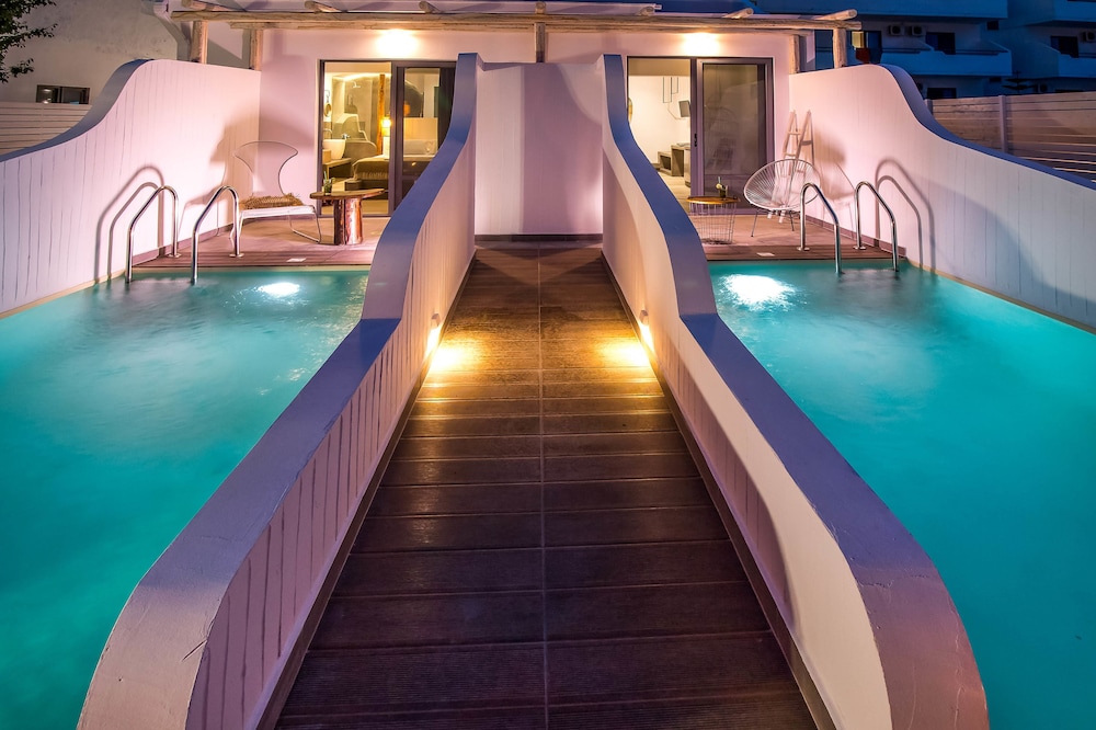 Malibu Studios — Swimming pool in Faliraki, South Aegean