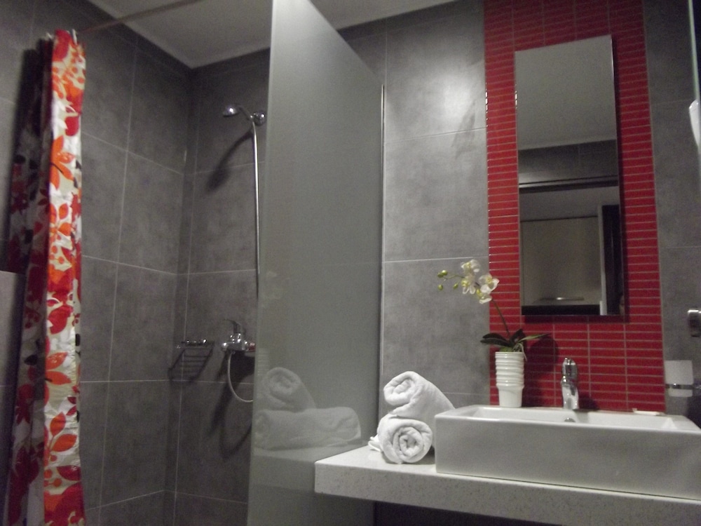 Malibu Studios — Hotel rooms in Faliraki, South Aegean